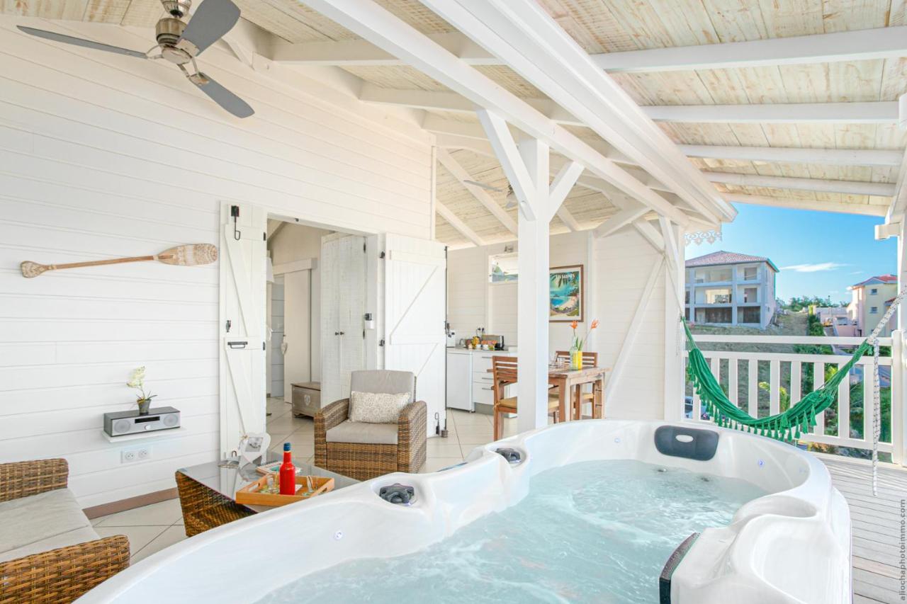 Bungalow Vanille Pacane - Vue Mer Avec Spa Prive Les Trois-Ilets Dış mekan fotoğraf
