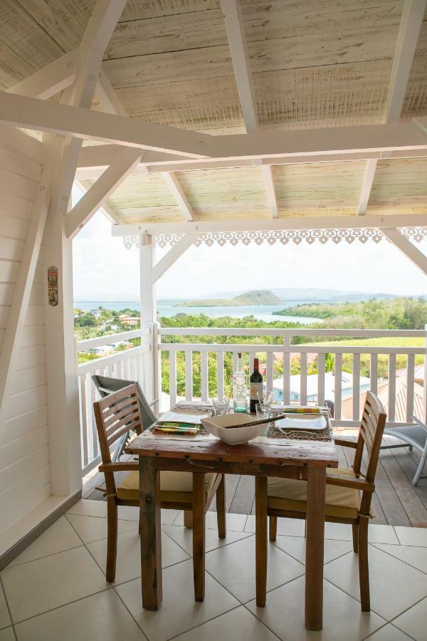 Bungalow Vanille Pacane - Vue Mer Avec Spa Prive Les Trois-Ilets Dış mekan fotoğraf